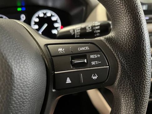 Used 2023 Honda HR-V LX image 27