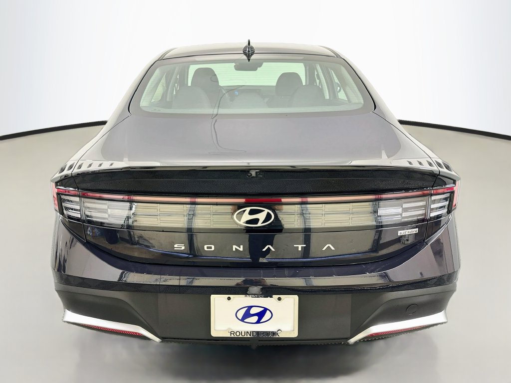 New 2026 Hyundai Sonata Blue FWD image 6