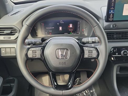 New 2026 Honda Pilot Sport image 27