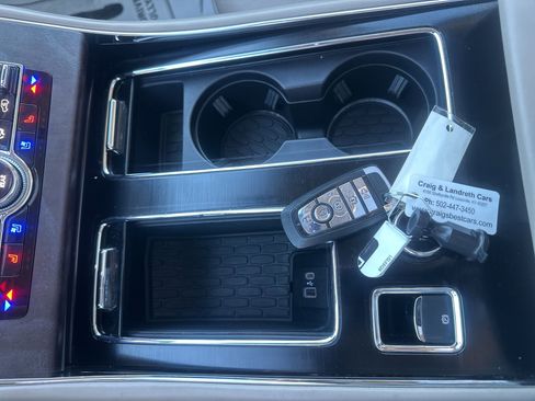 Used 2020 Lincoln Aviator Reserve w/ Equipment Group 201A image 38