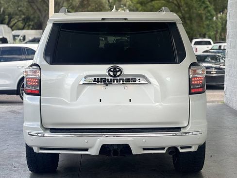 Used 2017 Toyota 4Runner Limited RWD image 8