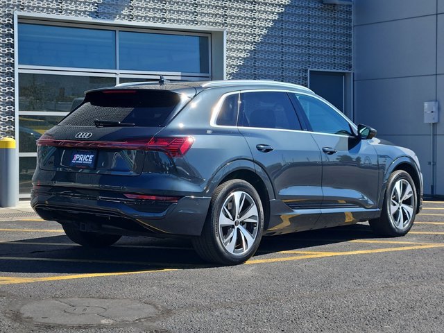 Used 2024 Audi Q8 e-tron Premium Plus w/ Premium Plus Package AWD/4WD image 5