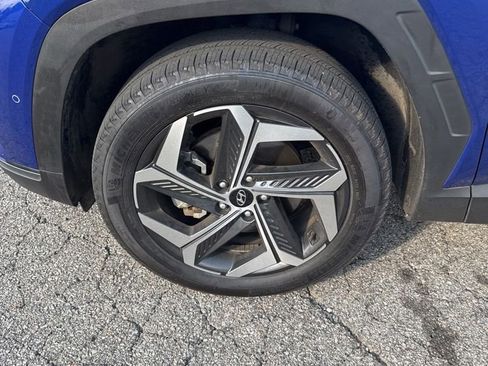 Used 2022 Hyundai Tucson Limited w/ Cargo Package AWD/4WD image 17