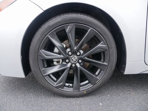 Used 2023 Toyota Corolla SE image 10