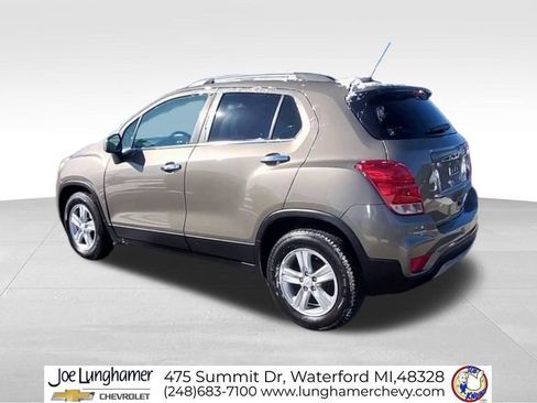 Certified 2020 Chevrolet Trax LT w/ LT Convenience Package image 6