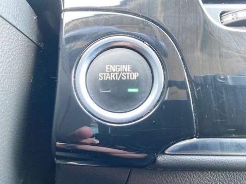 Used 2018 Buick Encore Preferred AWD/4WD image 10