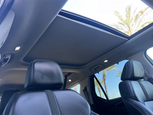 Used 2024 Honda Pilot Touring image 19