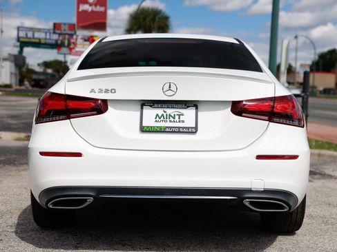 Used 2019 Mercedes-Benz A 220 image 12