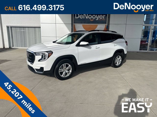 Used 2024 GMC Terrain SLE w/ Driver Convenience Package AWD/4WD image 1