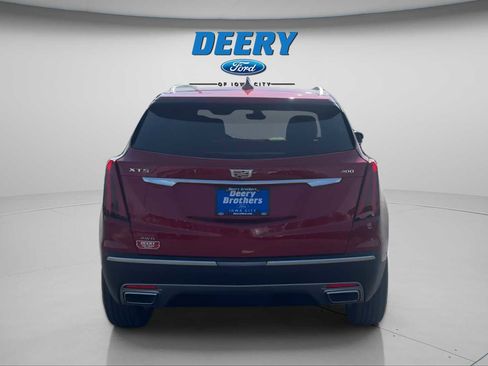 Used 2025 Cadillac XT5 Premium Luxury w/ Technology Package image 4