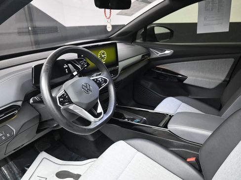 Used 2023 Volkswagen ID.4 Pro image 25