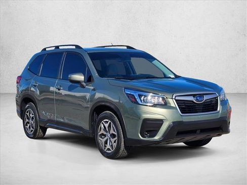 Used 2019 Subaru Forester Premium image 3