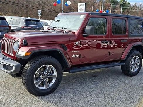 Certified 2022 Jeep Wrangler Unlimited Sahara w/ Cold Weather Group image 4