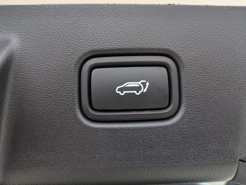 Certified 2023 Hyundai Tucson SEL w/ Convenience Package FWD image 12