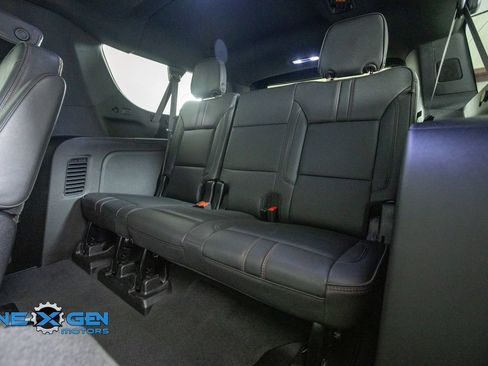 Used 2024 Chevrolet Suburban RST w/ Luxury Package AWD/4WD image 29
