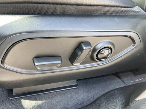 Used 2021 Jeep Grand Cherokee L Laredo RWD image 38