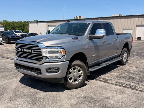 Used 2024 RAM 2500 Laramie AWD/4WD image 1