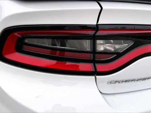 Used 2023 Dodge Charger SRT Hellcat w/ Harman/Kardon Audio Group image 27