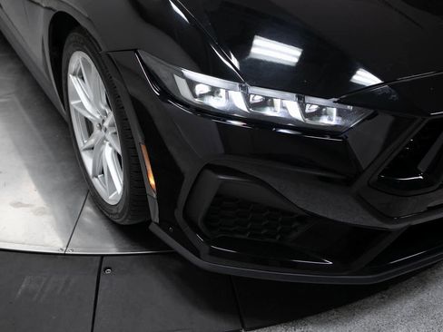 Used 2024 Ford Mustang GT Premium image 12