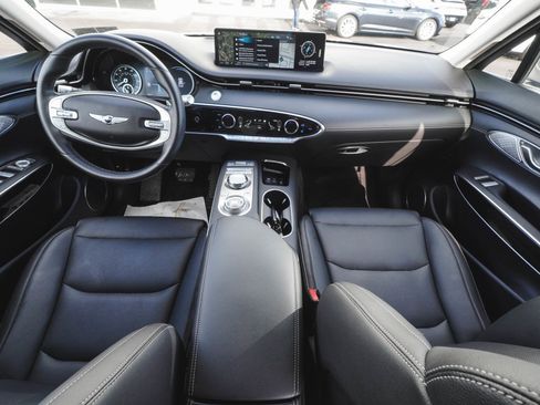 Used 2025 Genesis GV70 2.5T image 39