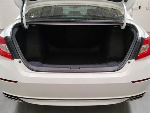 Used 2022 Honda Accord Sport image 12
