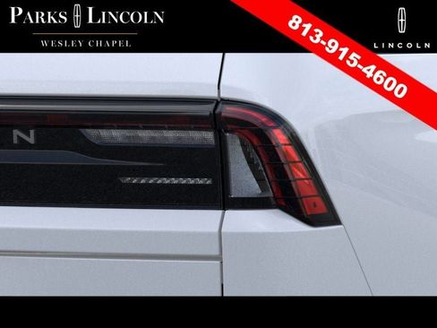 New 2026 Lincoln Navigator L Black Label AWD/4WD image 21