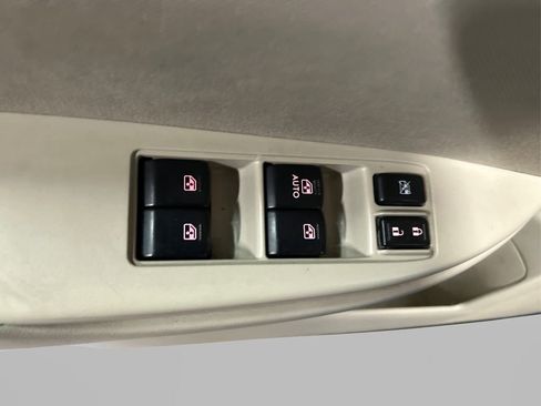 Used 2014 Subaru Outback 2.5i Premium w/ Moonroof Package image 32