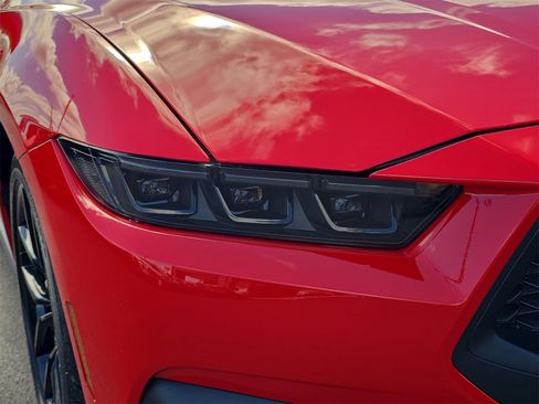 New 2025 Ford Mustang Coupe image 7