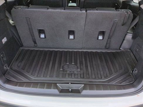 Used 2024 Subaru Ascent Touring AWD/4WD image 10