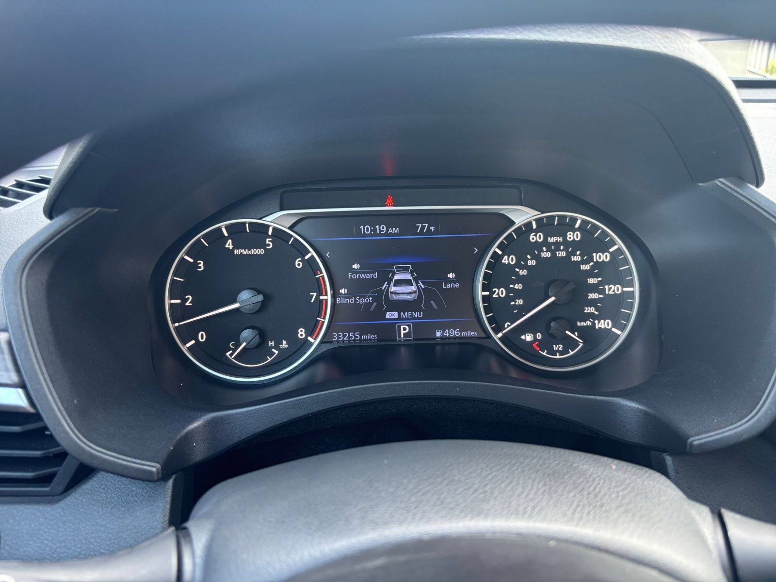 Used 2025 Nissan Altima 2.5 SV FWD image 39