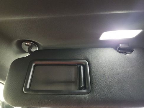 Used 2025 Toyota Camry SE image 78