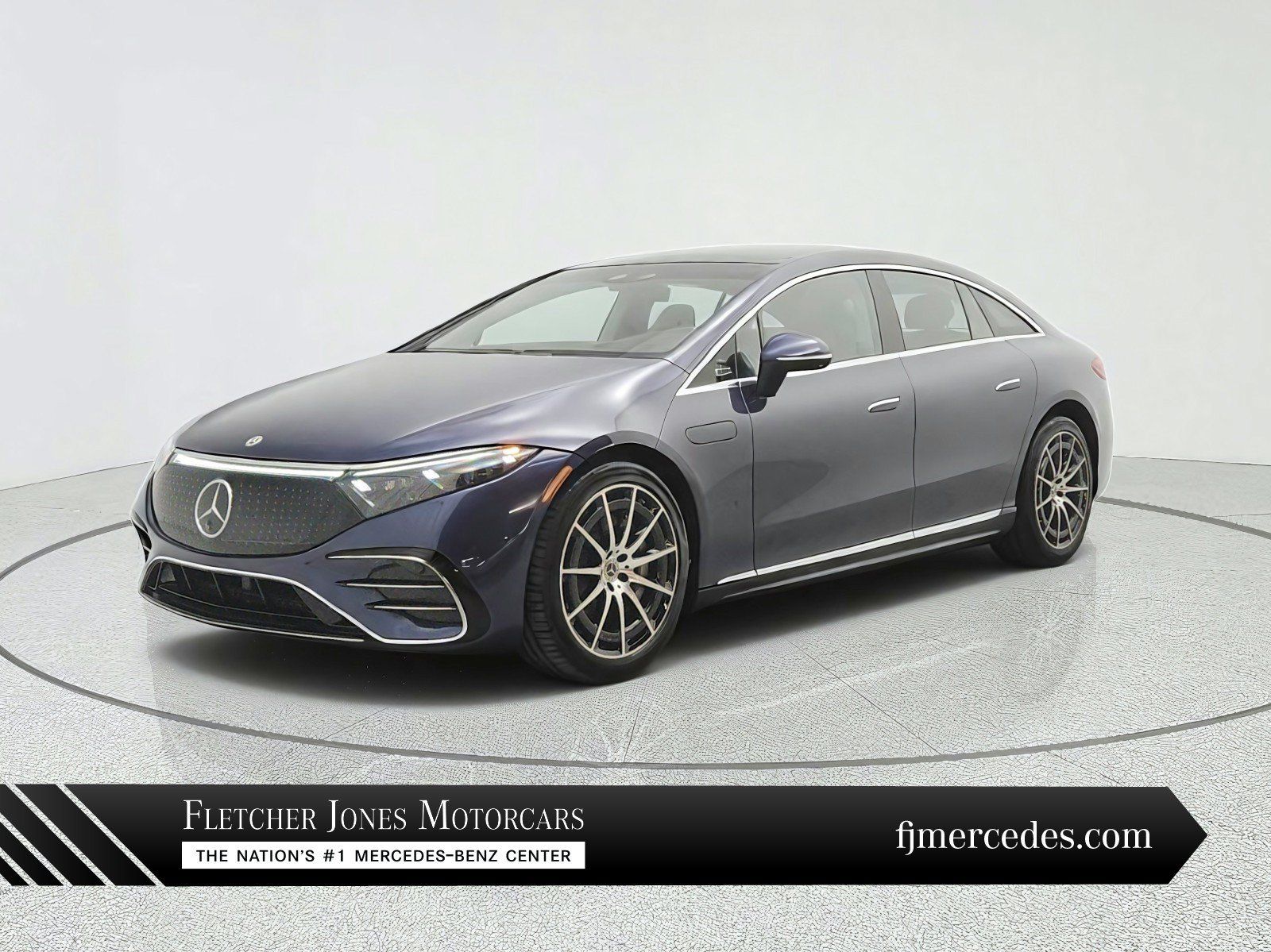 Used 2023 Mercedes-Benz EQS 580 4MATIC Sedan image 1
