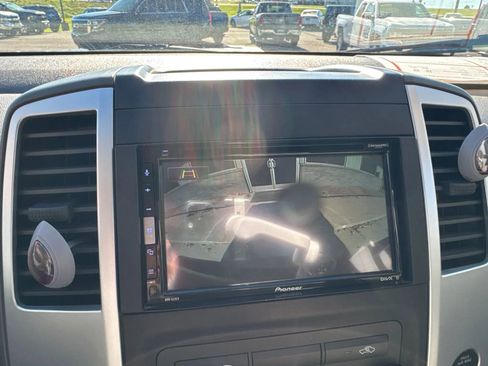 Used 2019 Nissan Frontier SV image 18