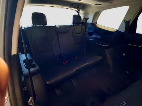 Used 2021 Kia Telluride SX w/ SX Prestige Package image 31