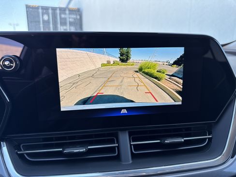 New 2025 Chevrolet Trax ACTIV w/ Driver Confidence Package image 24