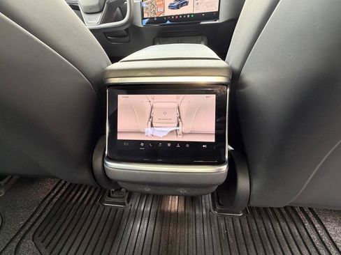 Used 2022 Tesla Model S AWD/4WD image 23