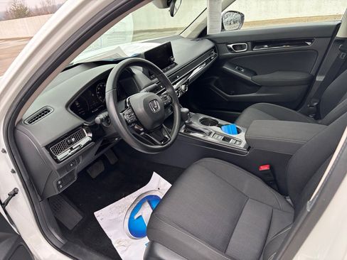 Certified 2024 Honda Civic EX image 34