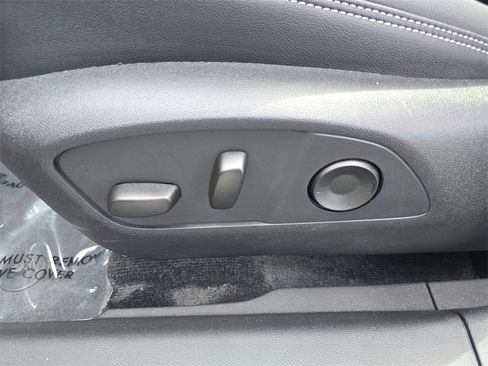 New 2025 Chevrolet Blazer EV LT w/ Super Cruise Package image 21