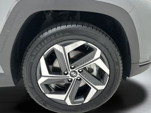 Used 2024 Hyundai Tucson SEL w/ Convenience Package AWD/4WD image 9