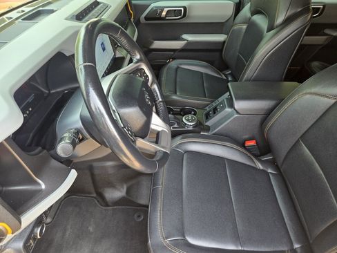Used 2022 Ford Bronco Badlands AWD/4WD image 8