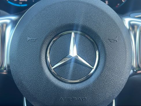 Used 2021 Mercedes-Benz GLC 300 4MATIC Coupe image 36