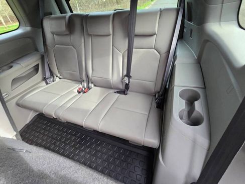 Used 2011 Honda Pilot EX-L image 17