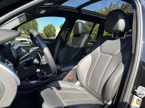 Used 2024 BMW X3 sDrive30i w/ Premium Package RWD image 7