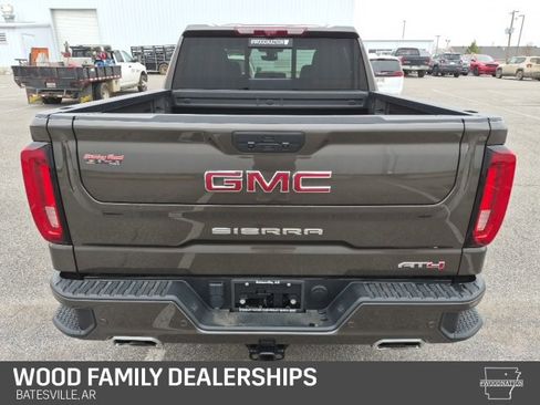 Used 2020 GMC Sierra 1500 AT4 w/ Technology Package image 7