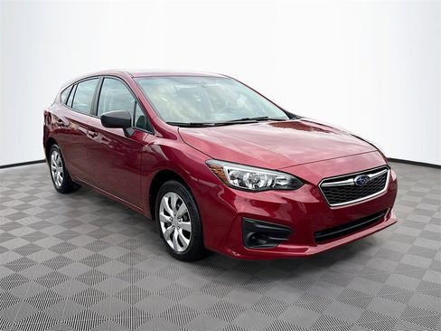 Used 2019 Subaru Impreza 2.0i image 4