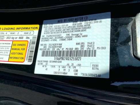 Used 2016 Ford Mustang GT Premium image 28