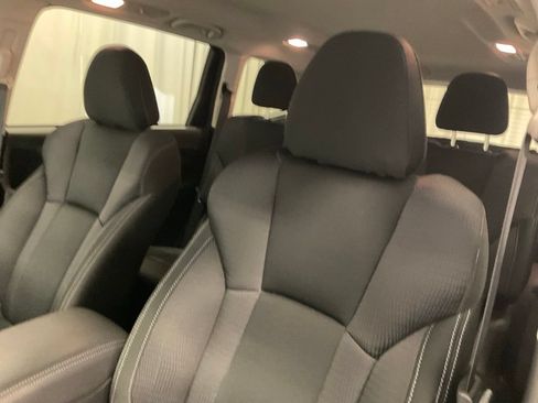 Used 2023 Subaru Ascent Premium AWD/4WD image 16