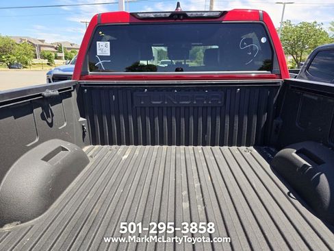 Used 2024 Toyota Tundra Platinum AWD/4WD image 7