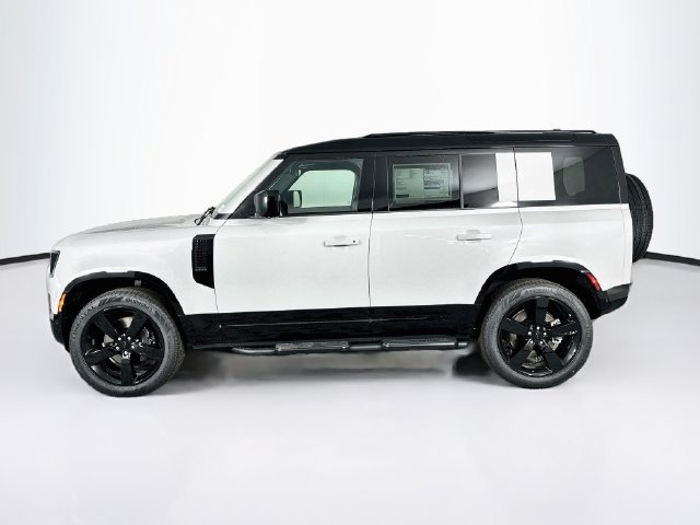 New 2026 Land Rover Defender 110 X-Dynamic SE AWD/4WD image 8