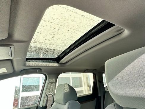 Used 2022 Honda CR-V EX image 8